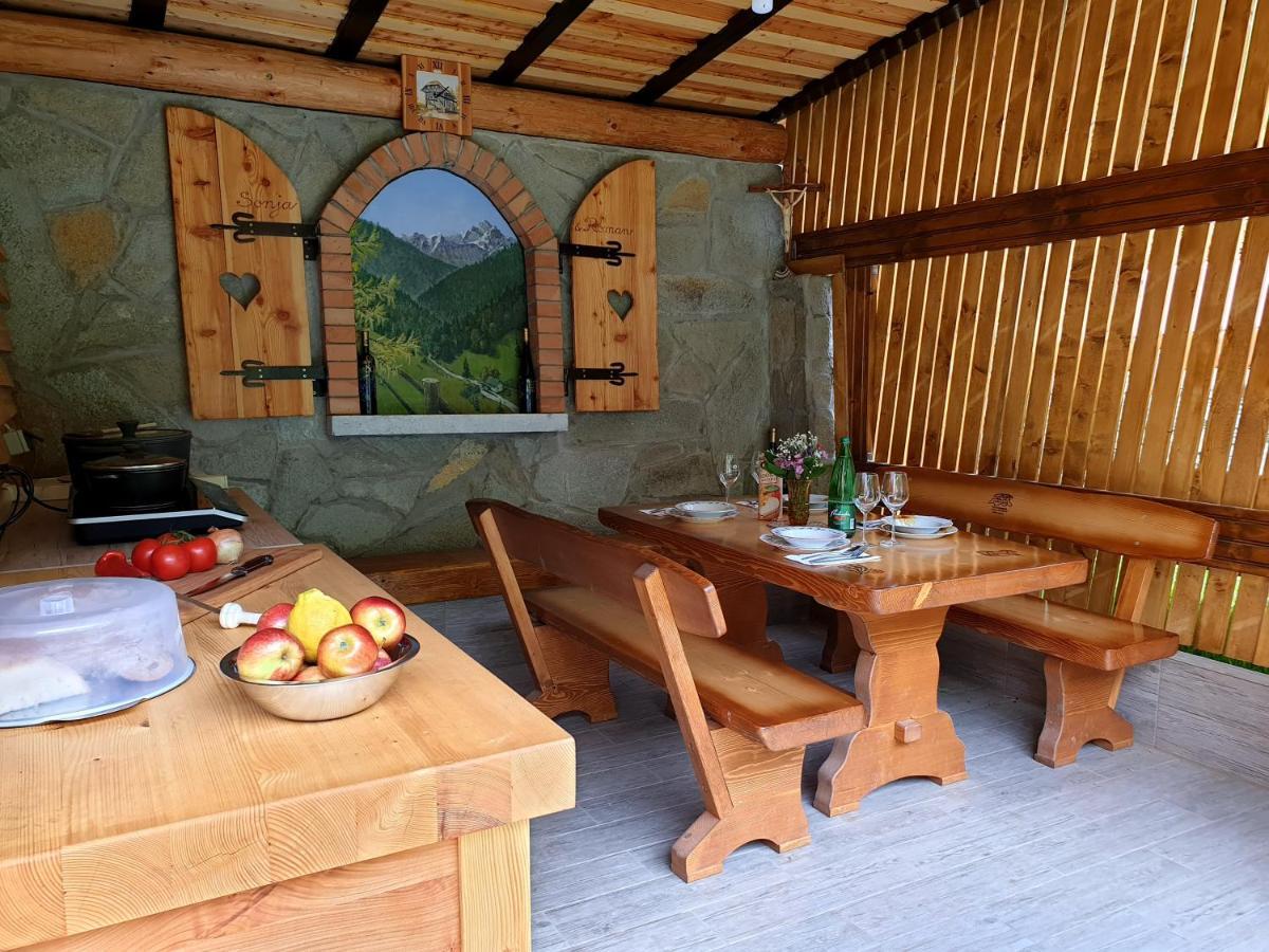Apartment And Garden House Among The Mountains Podbrdo Εξωτερικό φωτογραφία